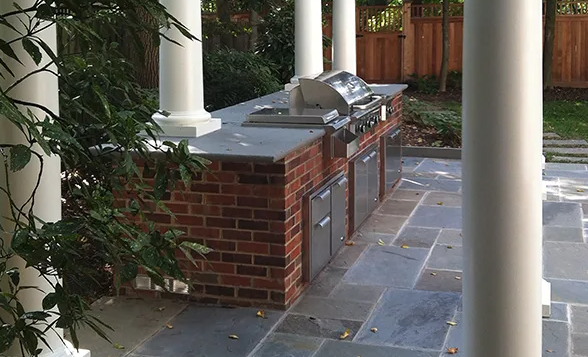 Outdoor Kitchen Contractors Near Me